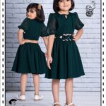 Girls' Luxury Dark Green Princess Frock – Sheer Stripe Puff Sleeve 1-Piece Dress